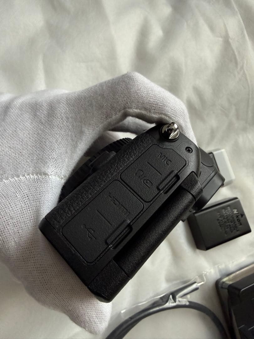 美品　Nikon ニコン Z50IIボディ　ショット数469 おまけ付き