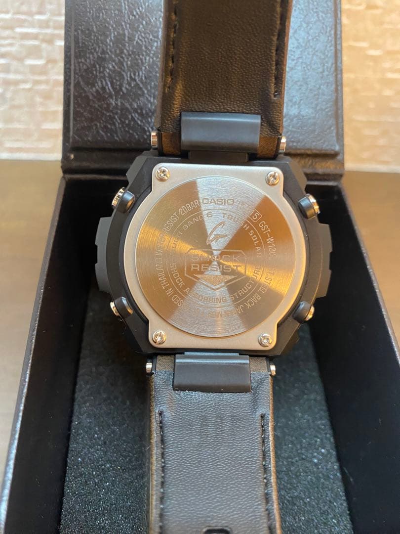 【極美品】G-SHOCK GST-W130L ソーラー電波 タフソーラー