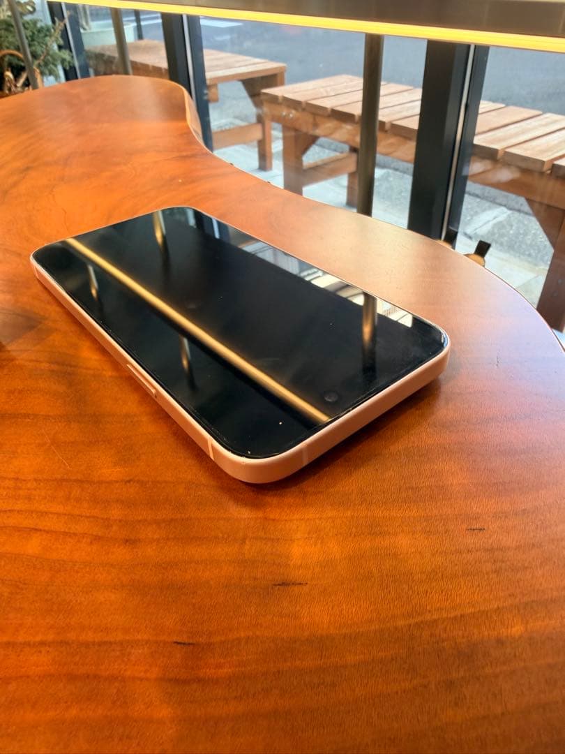 iPhone 15 Plus ピンク 128GB SIMフリー 箱/ステッカー付