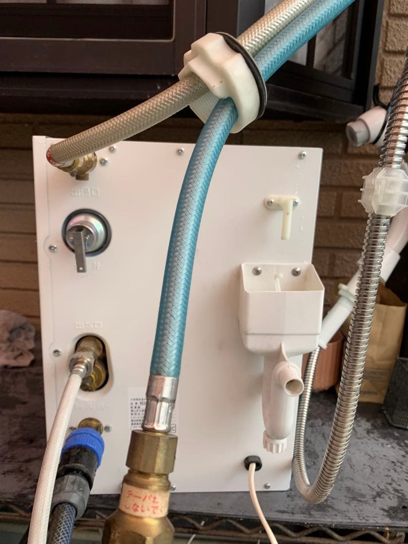 TOTO RE06SKN 小型温水器　中古