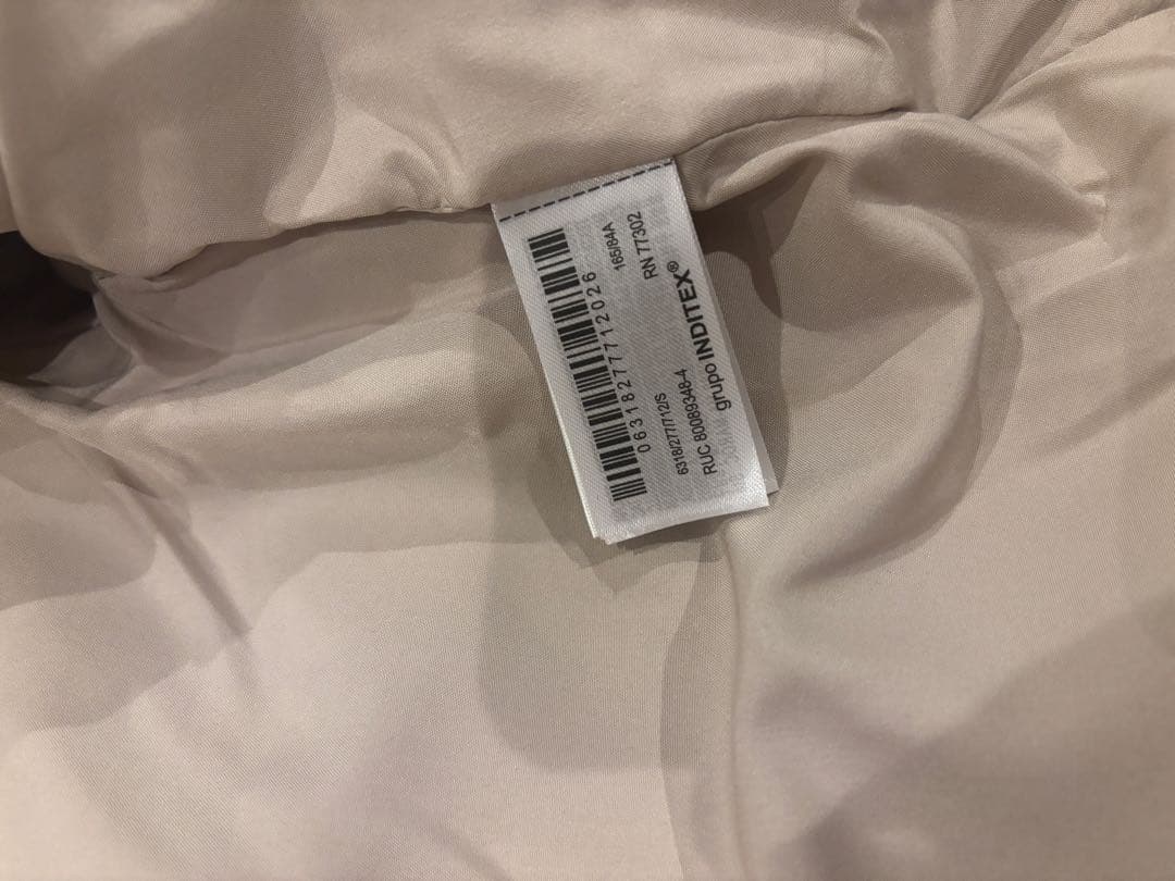 ZARA フェイクファー　ショート丈　コート　今季