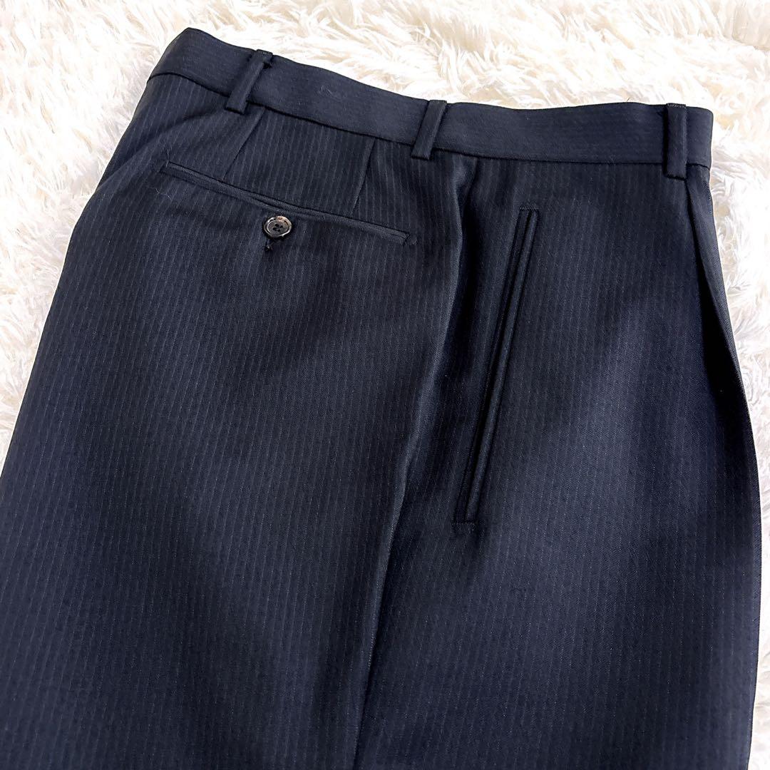 美品HUGO BOSSヒューゴボス ダークグレー ストライプ セットアップスーツ