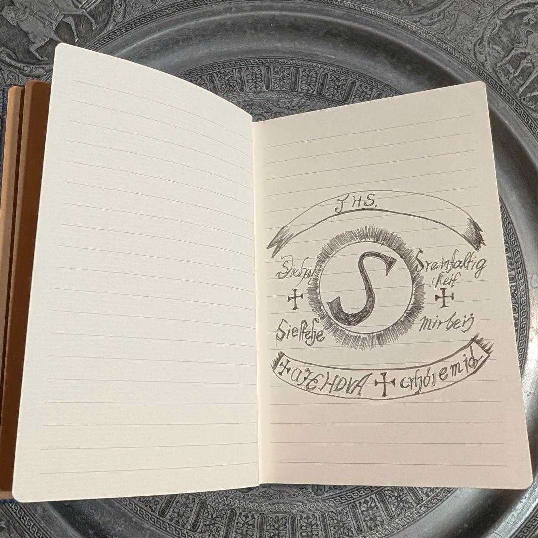 【1点物】ファウスト博士の秘蔵書〜黒いカラス〜精霊召喚魔術書 アストラルの護符版