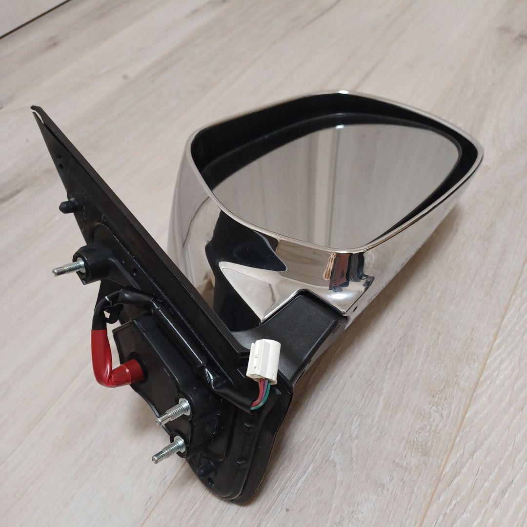 TOYOTAハイエース ドアミラー クローム 右 側