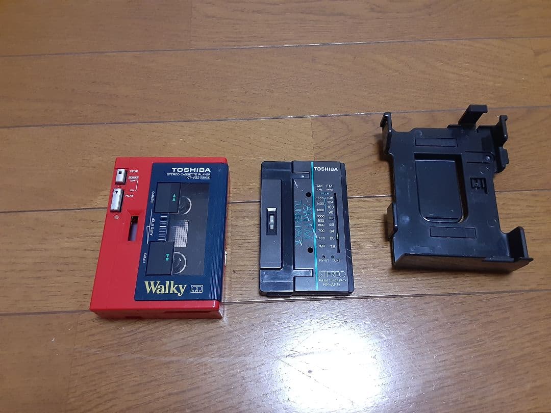 Toshiba KT-VS2 Walky カセットプレーヤー ジャンク