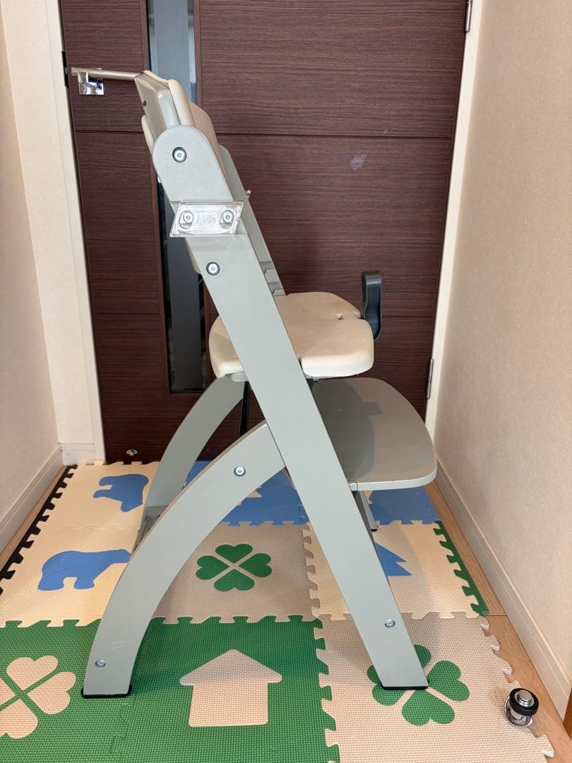 beyond junior ビヨンドジュニア ハイチェア