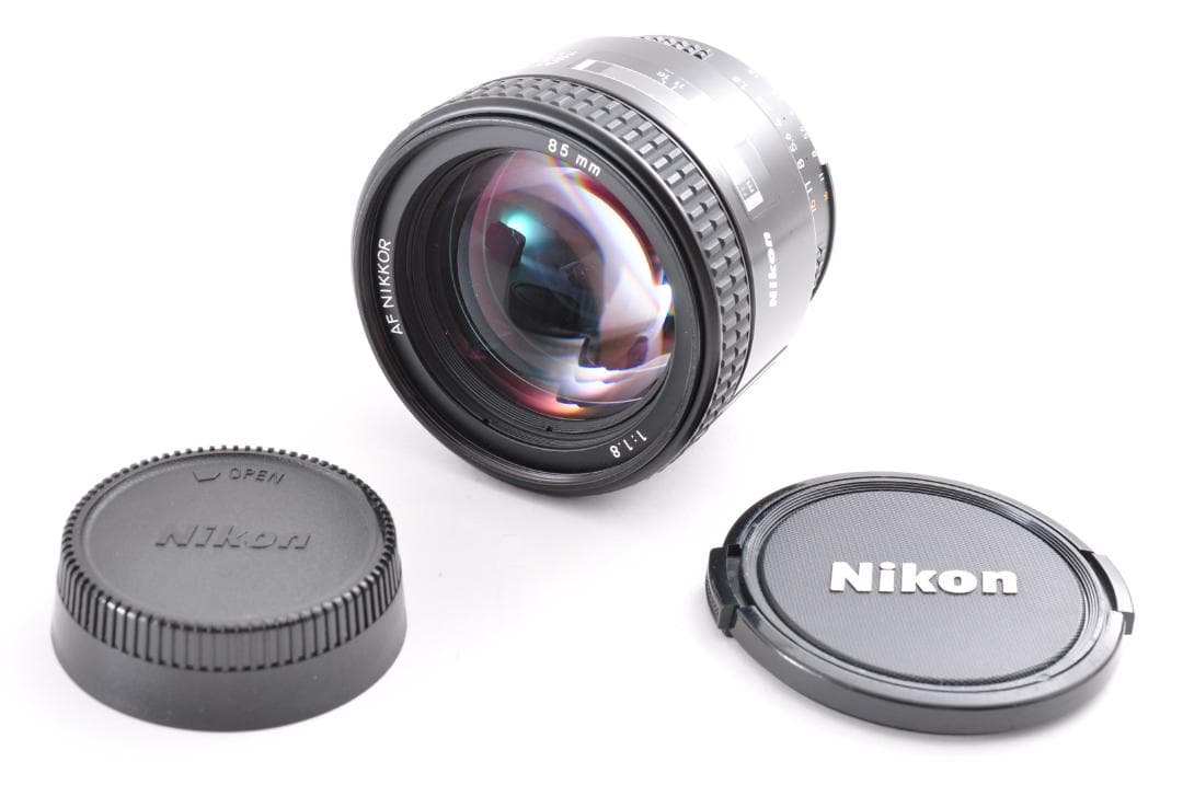 Nikon AF NIKKOR 85mm f/1.8　＃美品