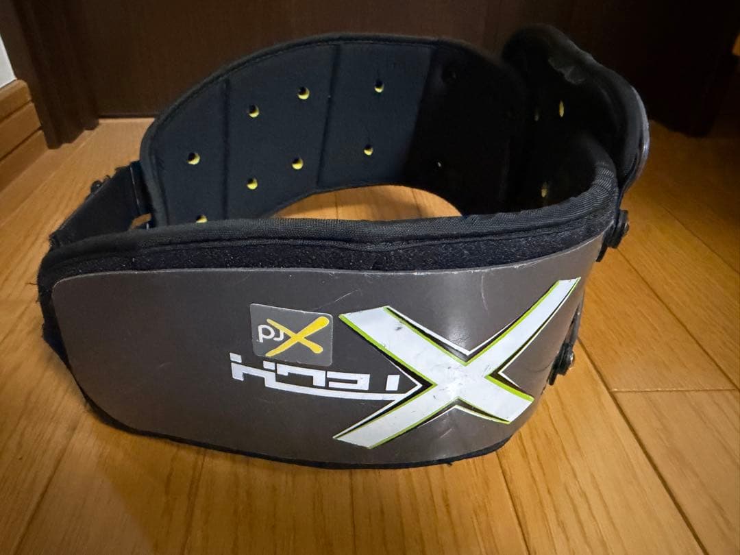 XTECH ショルダーパッド リブガード