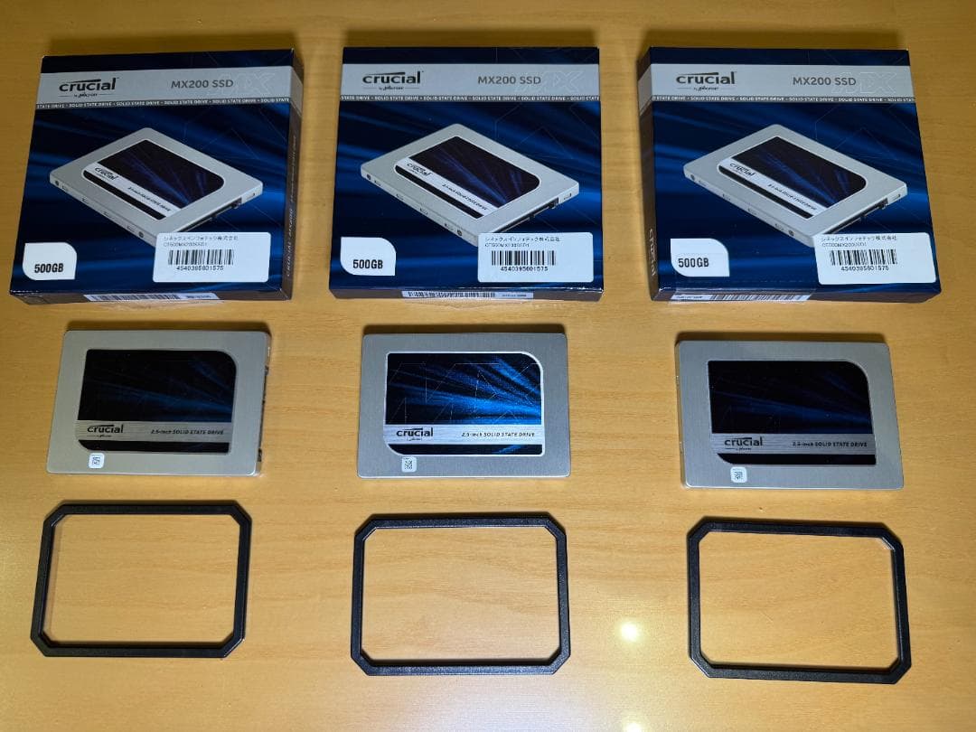 Crucial 500MB 2.5インチ内蔵SSD（SATA接続） 3台セット