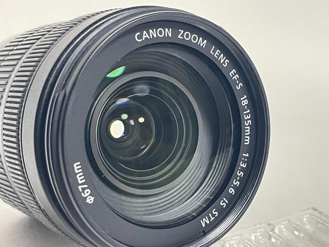 美品 Canon EF-S 18-135mm f3.5-5.6 IS STM