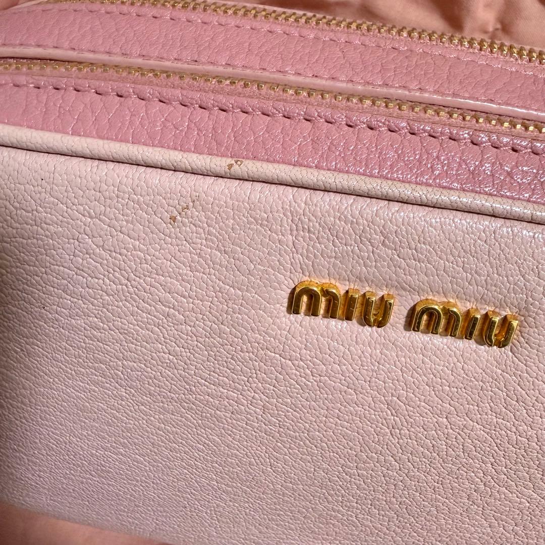 ミュウミュウ miumiu ショルダーバッグ ポシェット マドラス ピンク