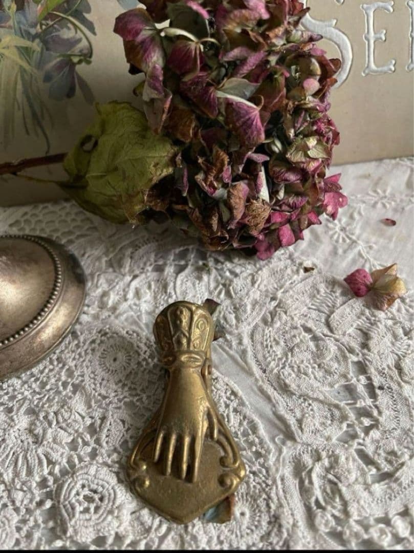 サナ 【お70】10 フランス　アンティーク　ハンド　クリップ 貴婦人の手