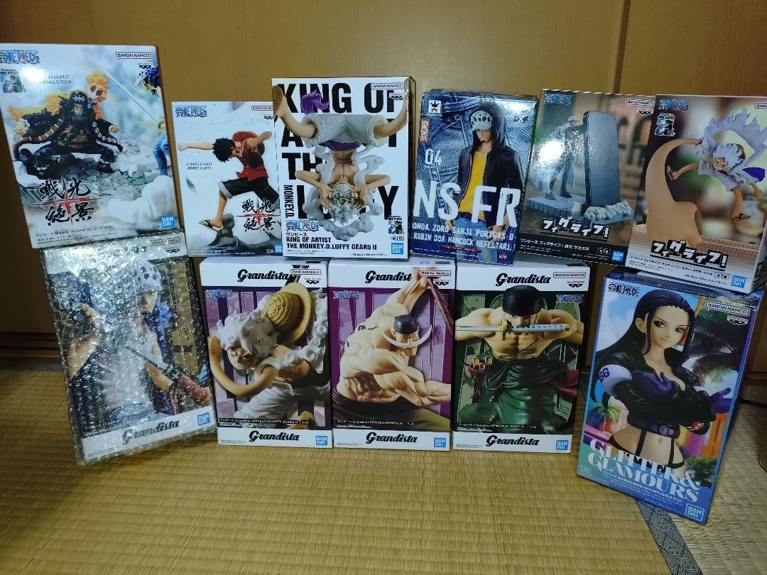 (値下げ中)ワンピース フィギュア　まとめ売り　未開封品