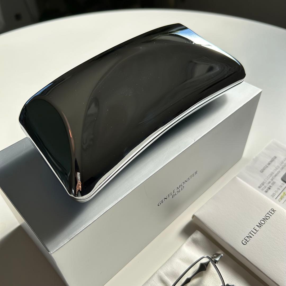 GENTLE MONSTER BOLD Atomic02 クリア