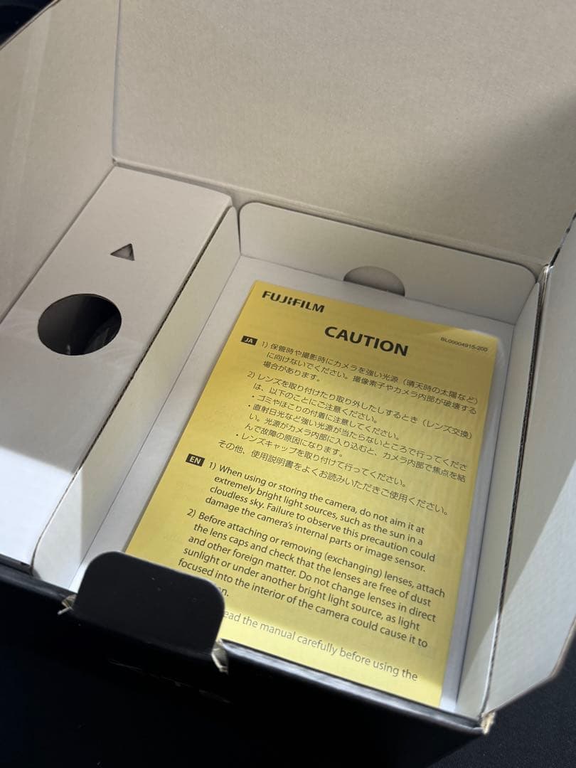 Fujifilm X-T5 ミラーレス一眼 本体(おまけ付き)