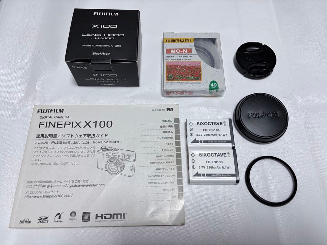 FUJIFILM 初代X100 BLACK Limited 完動 元箱 付属多数