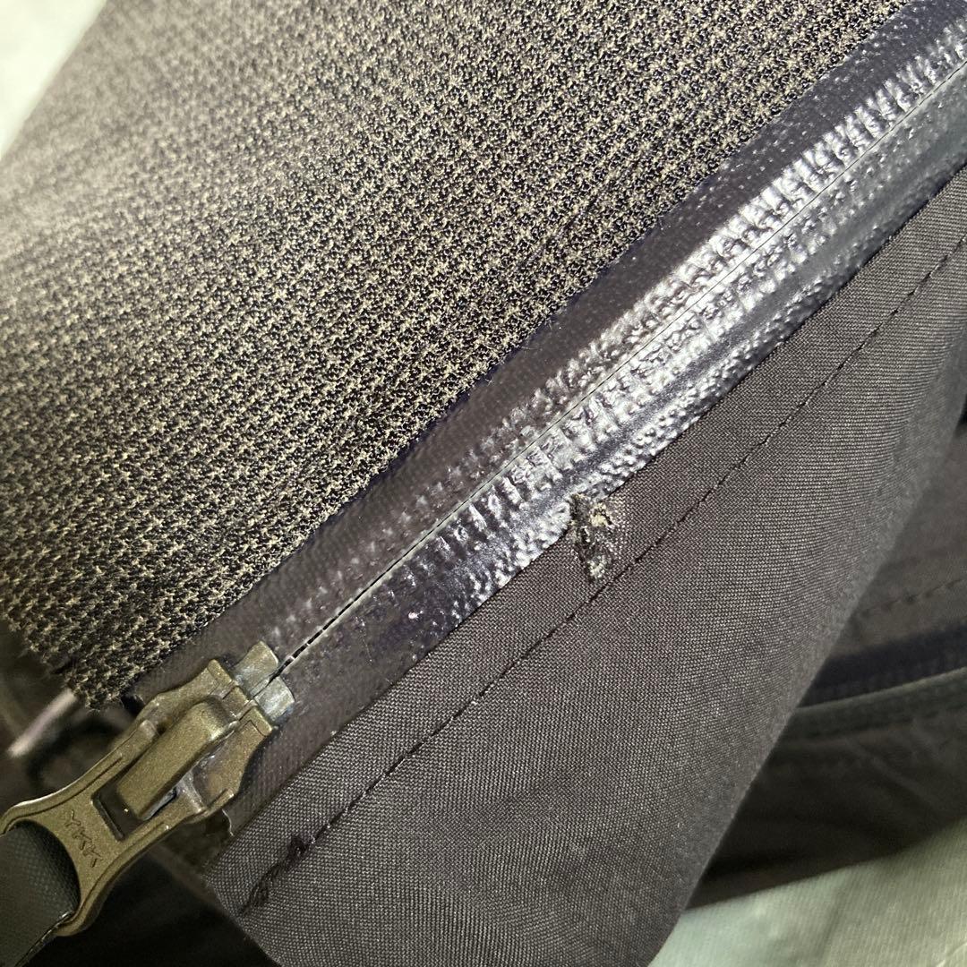 ホグロフス　ゴアテックスプロシェル　ビブパンツ　Mサイズ 黒