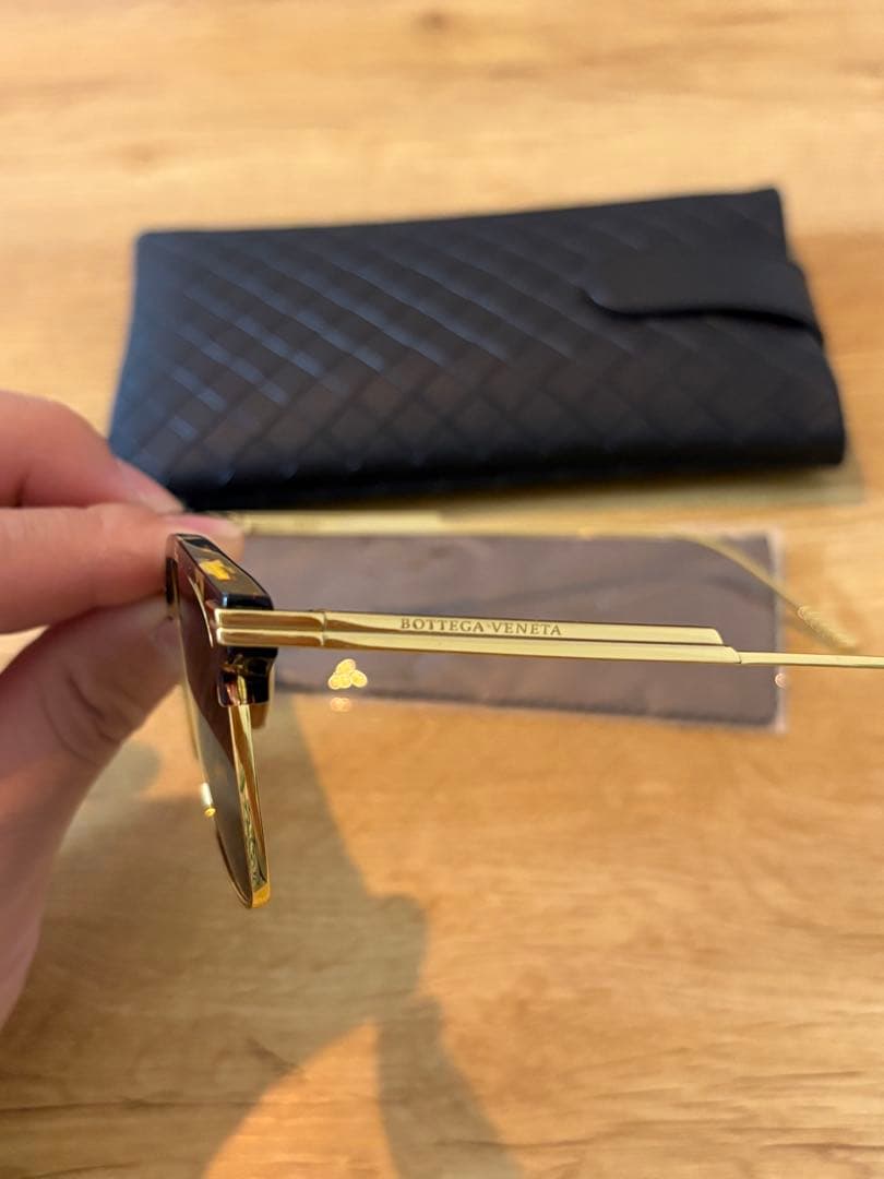 Bottega Veneta ボッテガヴェネタ　サングラス