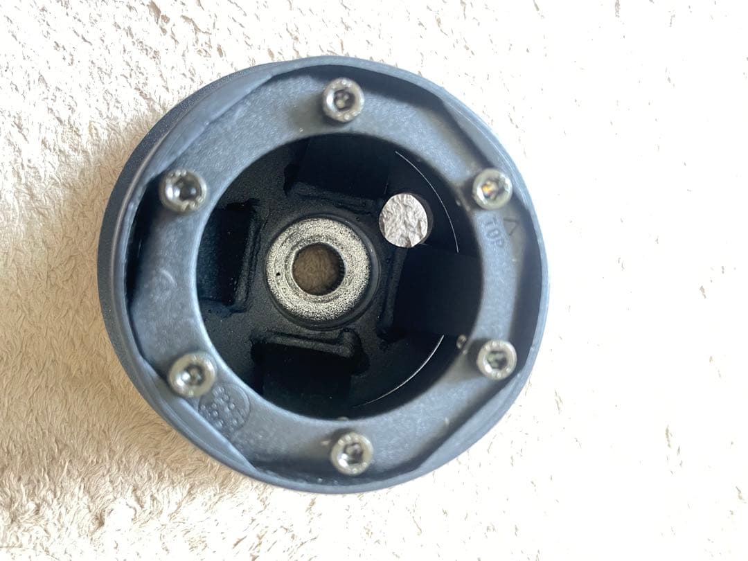 アバルト　500 595 695 ステアリングボス