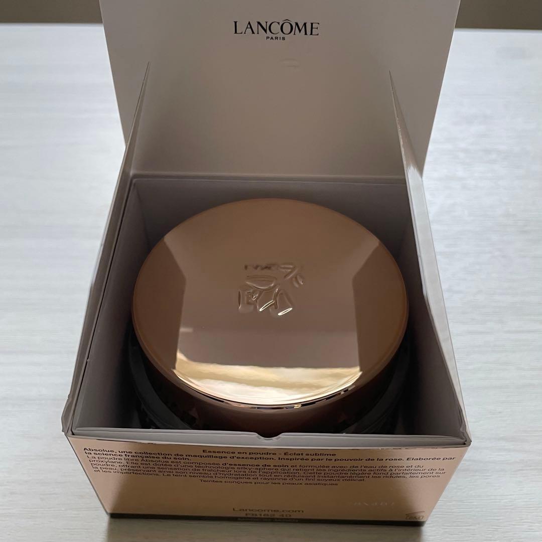 ナオ　LANCOME アプソリュ エッセンスインパウダー　新品