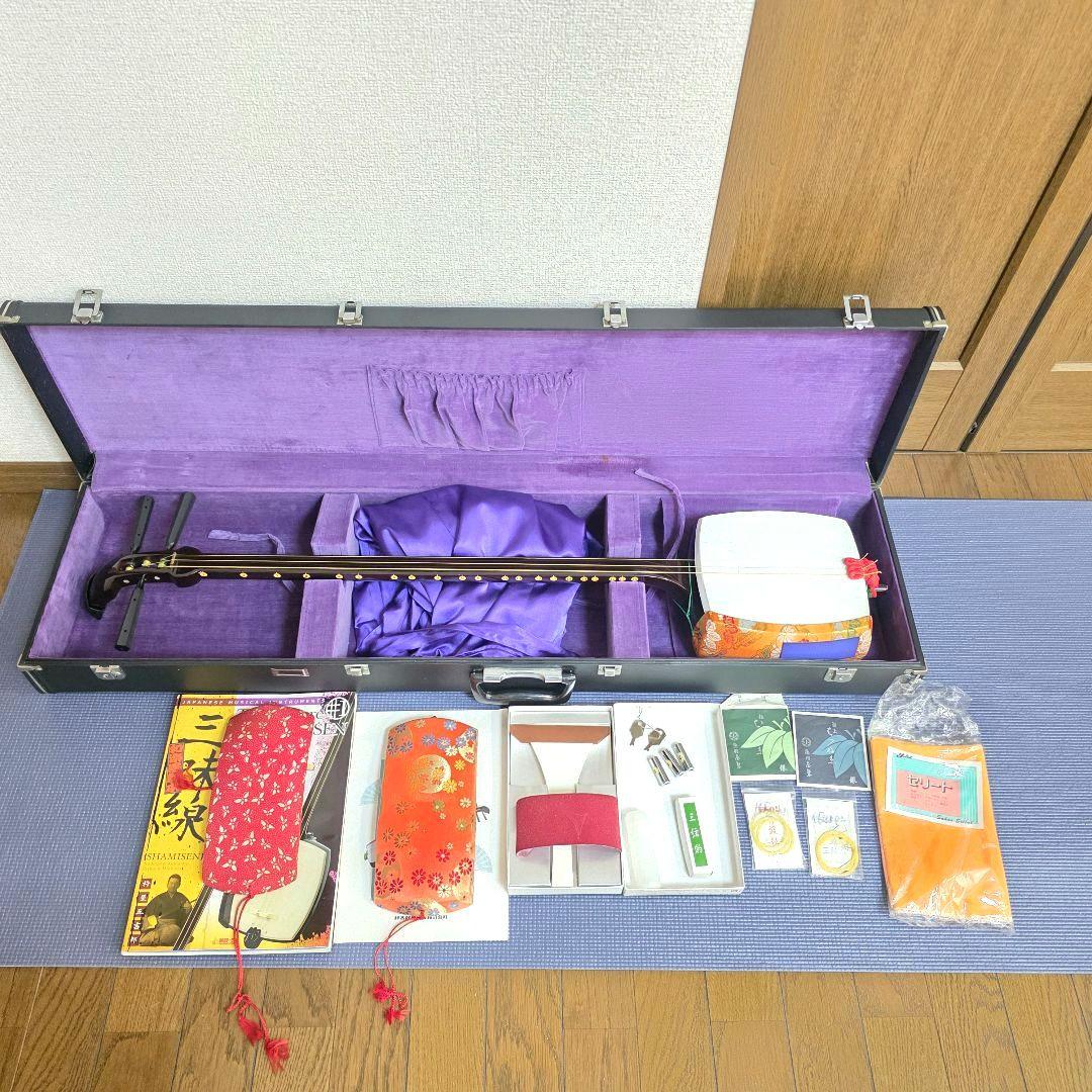 SUZUKI 三味線 【あやめ】スズキ　鍵付きハードケース　初心者セット