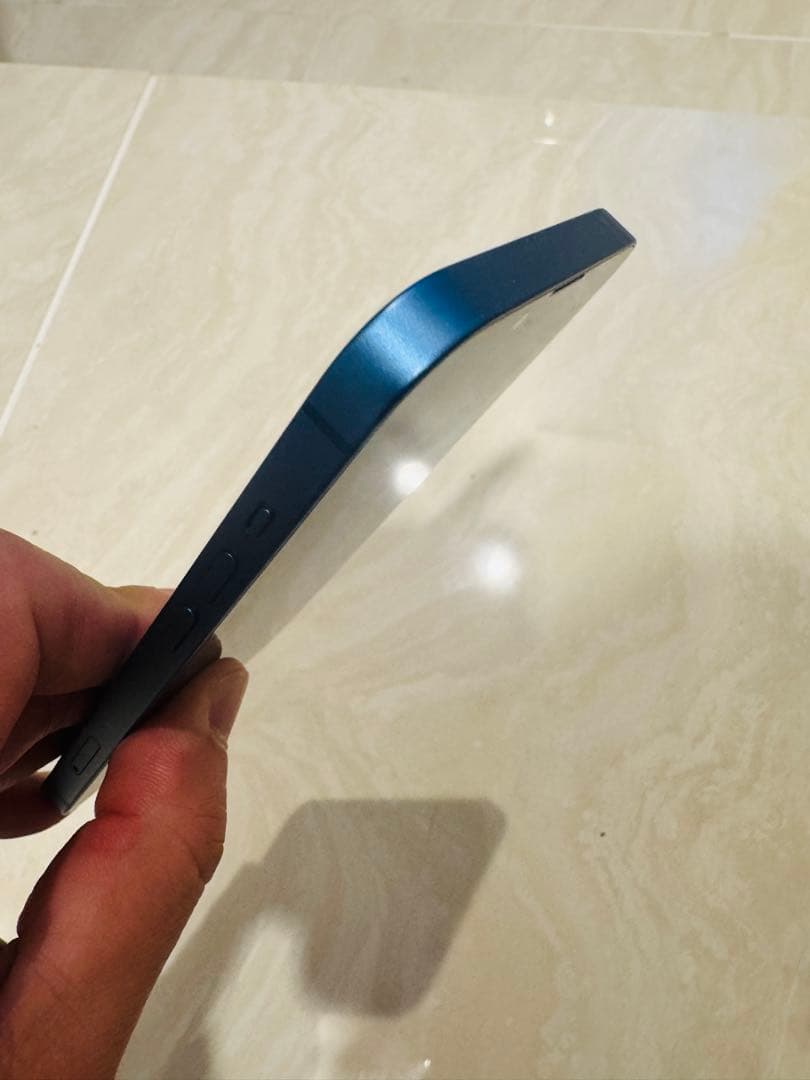 Apple iPhone 13 青色 本体 256gb FaceID使えない