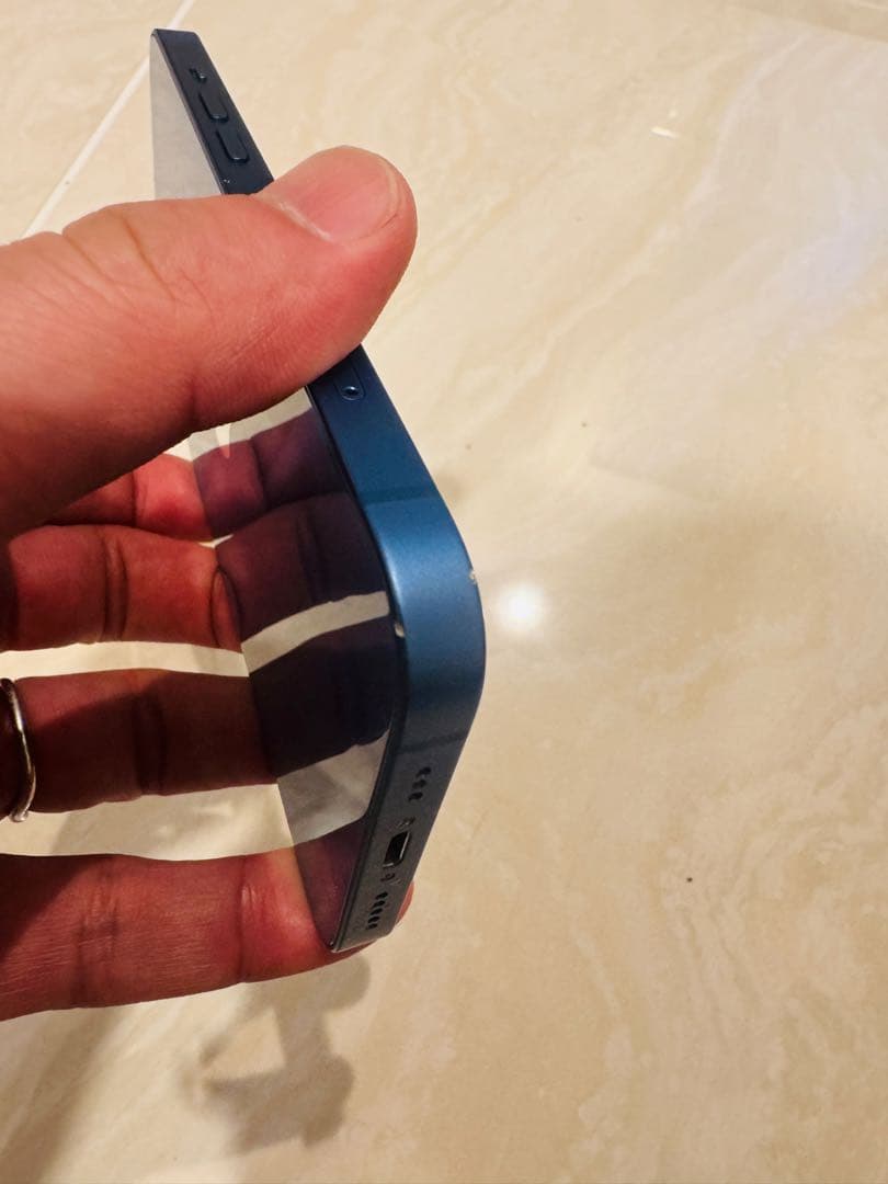 Apple iPhone 13 青色 本体 256gb FaceID使えない