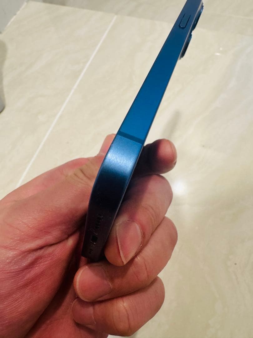 Apple iPhone 13 青色 本体 256gb FaceID使えない