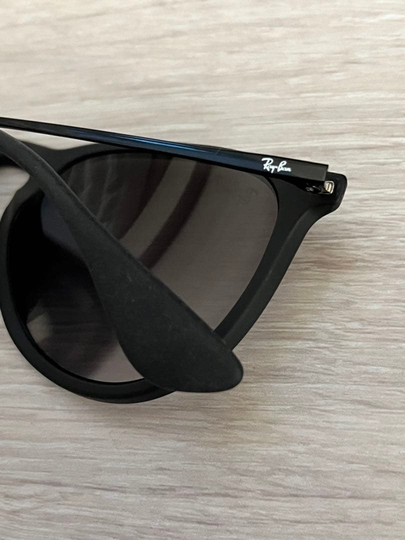【とも 】Rayban レイバン サングラス ERIKA RB4171F