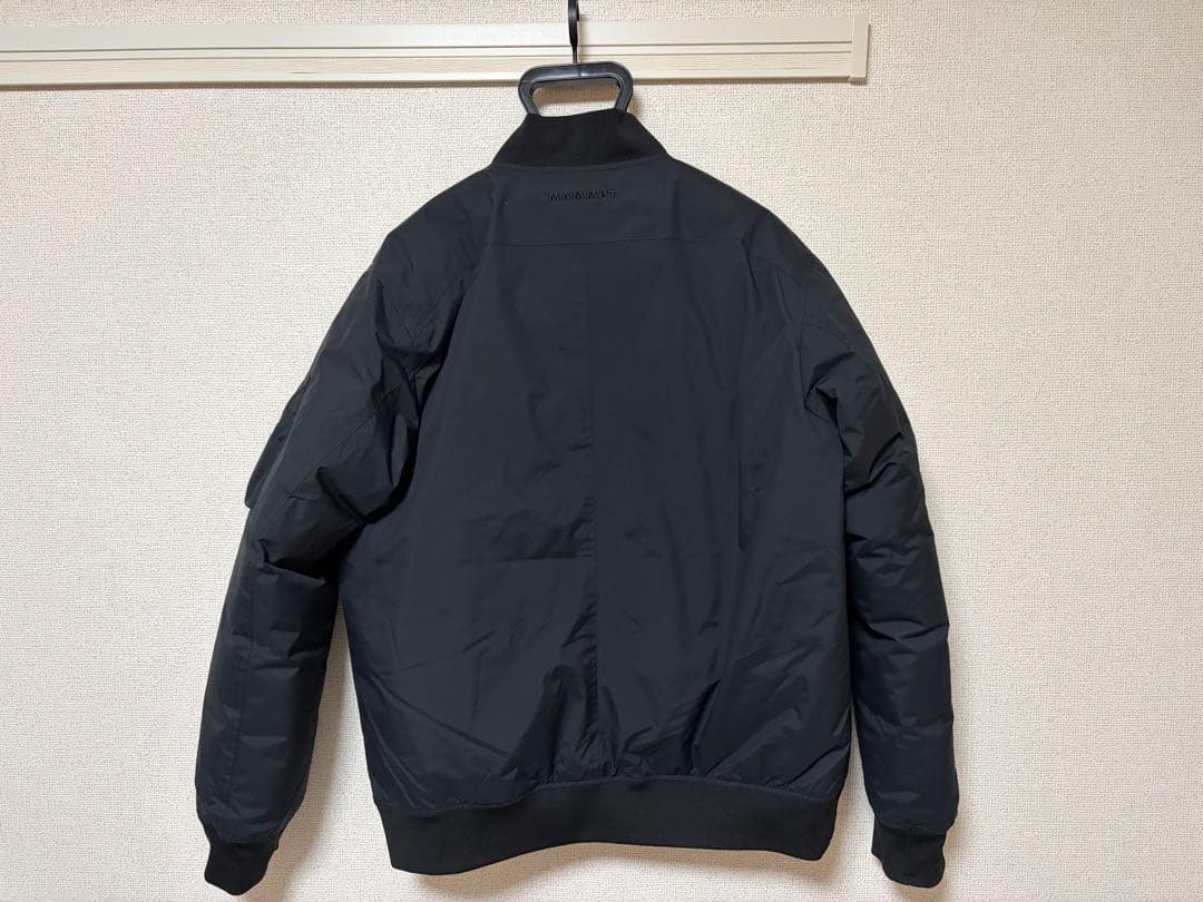 MAMMUT フローバーグ インサレーション ボンバージャケット AF 黒 M