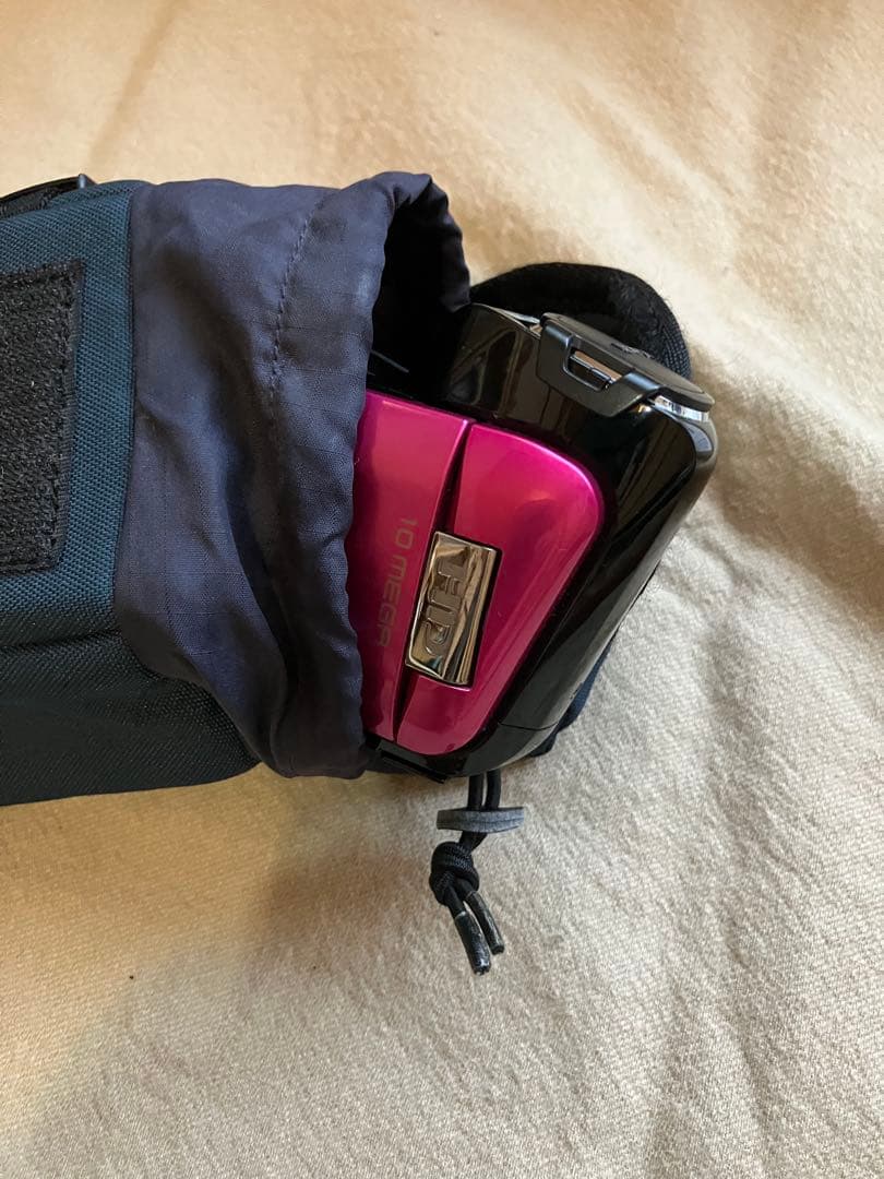 SANYO Xacti DMX-CG10　ピンク (SDカード、ケース付)