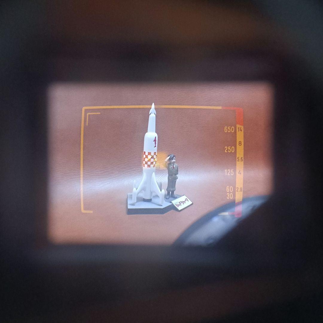 たに、カメラ【美品、完動品】コニカC35　乃木坂46　五百城茉央、芦田愛菜