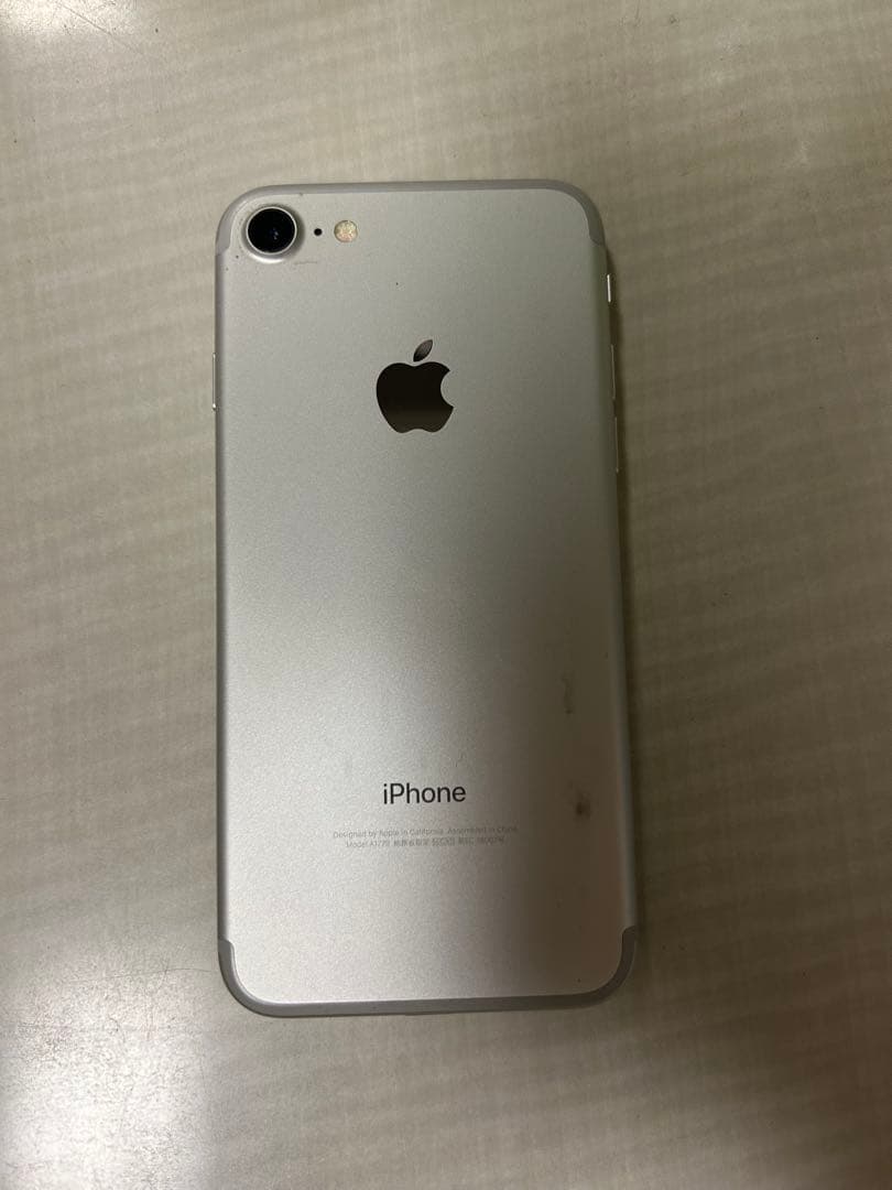 スマートフォン本体 iPhone7