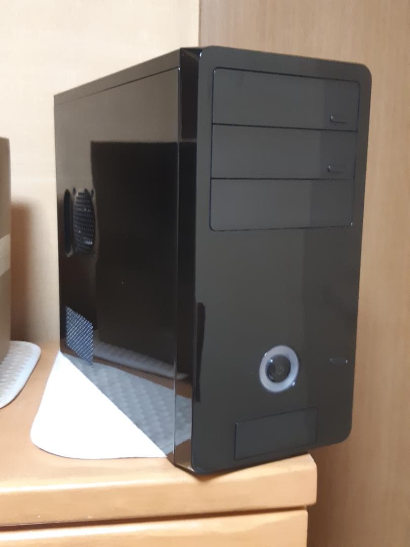 自作PC　RYZEN5 2600・16GB・256GB・GTX760・WIN11