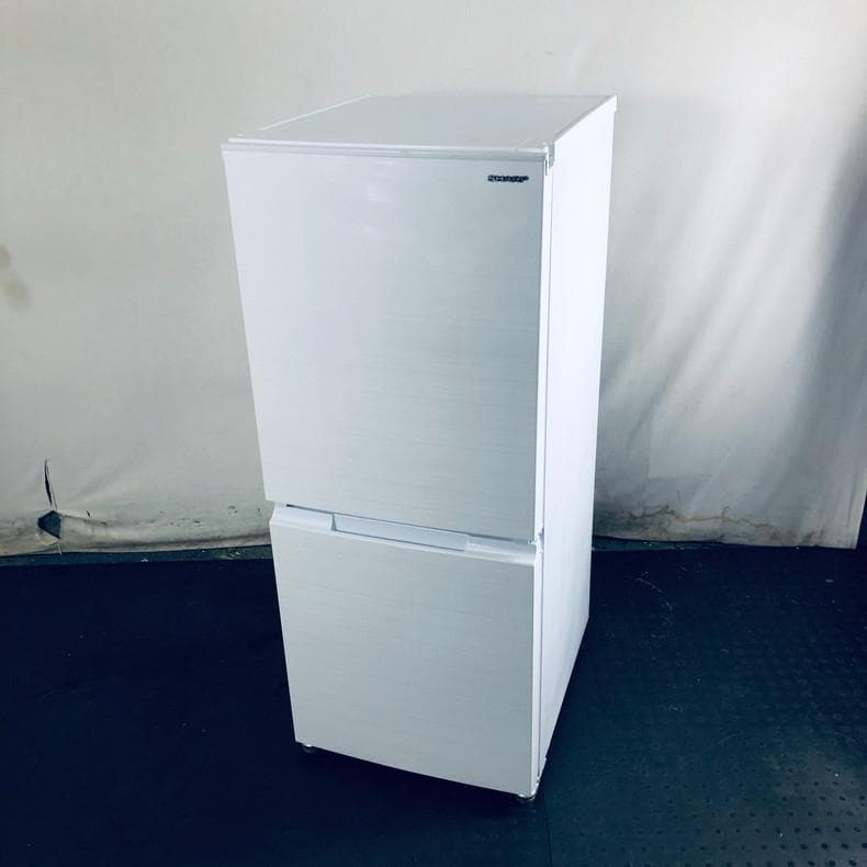 ★送料・設置無料★ 中古 2ドア冷蔵庫 シャープ (No.0215)