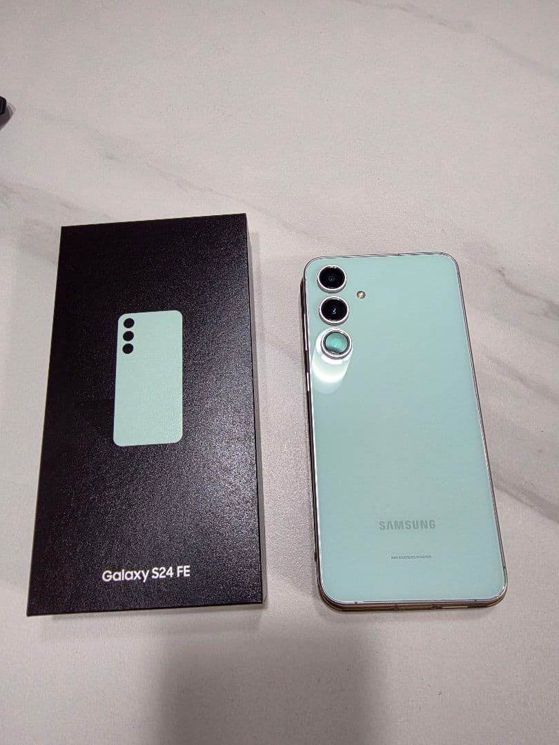Samsung Galaxy S24 FE 128GB ミントカラー