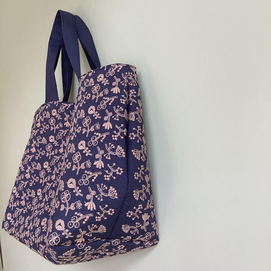 最新field of flower を両面に大きめトートバッグハンドメイド