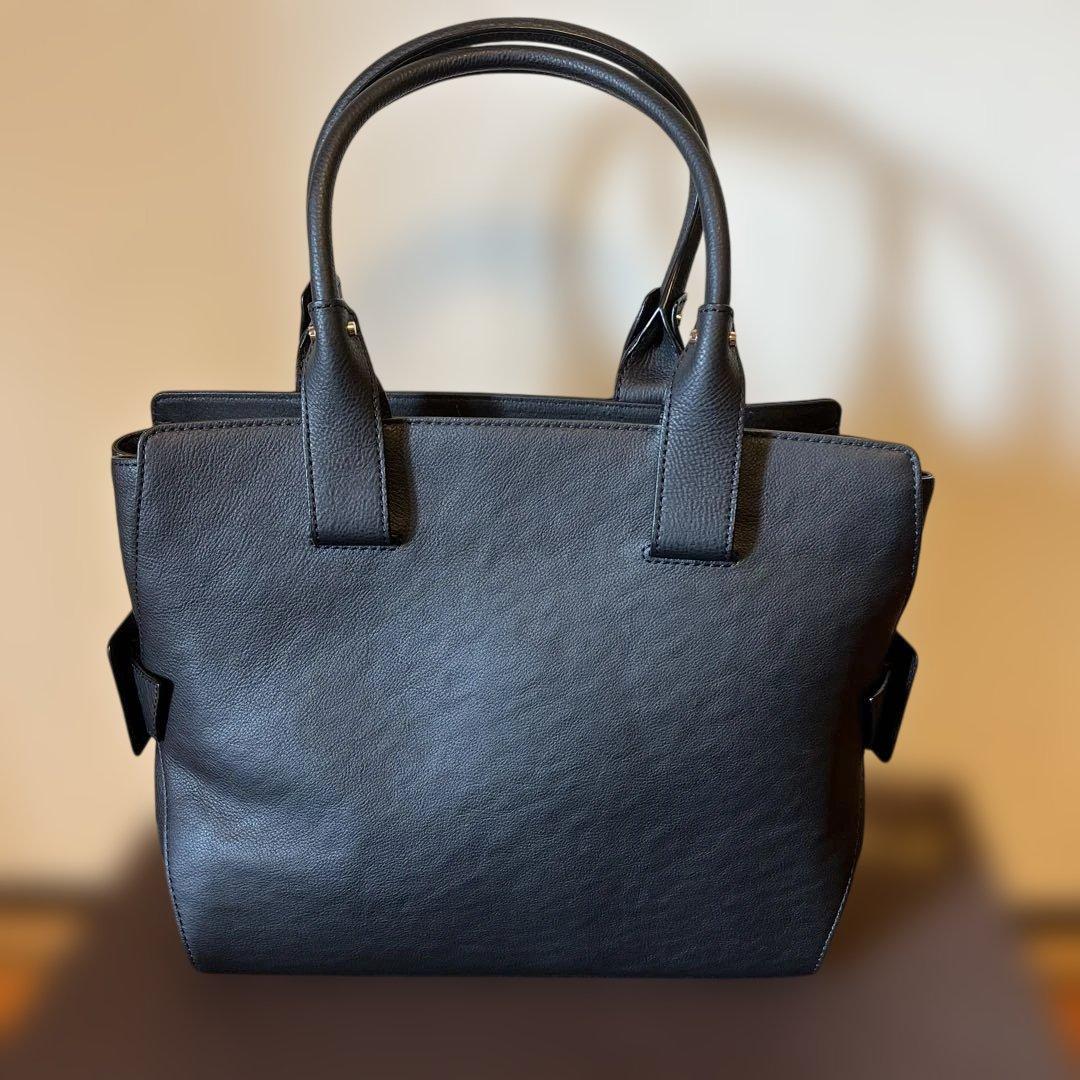 土屋鞄製造所　Gusset code ガゼットコードトート　新品・未使用