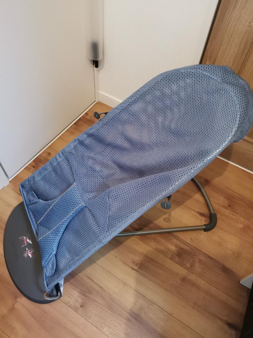 ベビービョルン　バウンサー　ブリスエア　スレートブルー