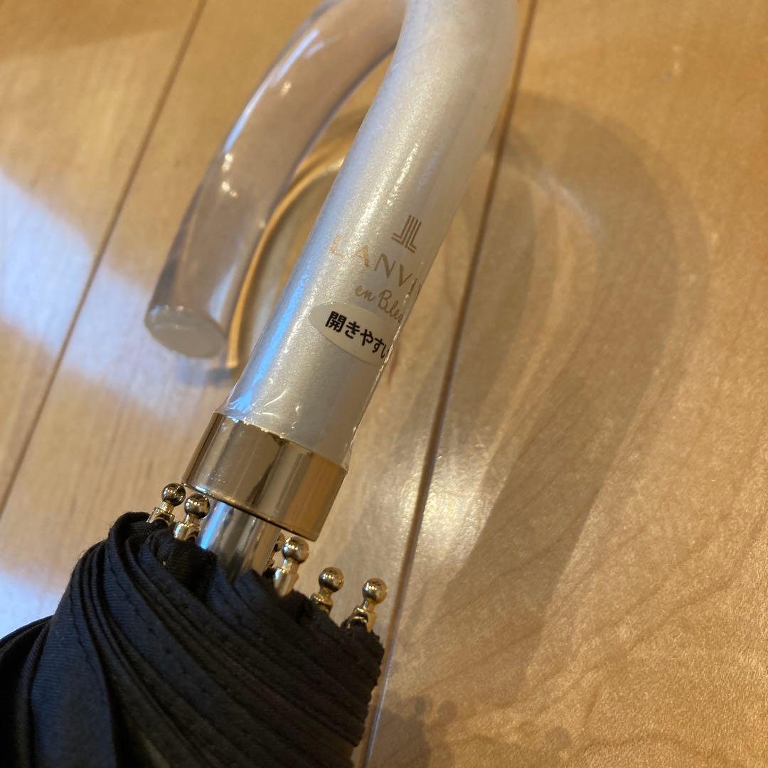 ランバンオンブルー　持ち手付き晴雨兼用日傘　ベージュ×ブラック