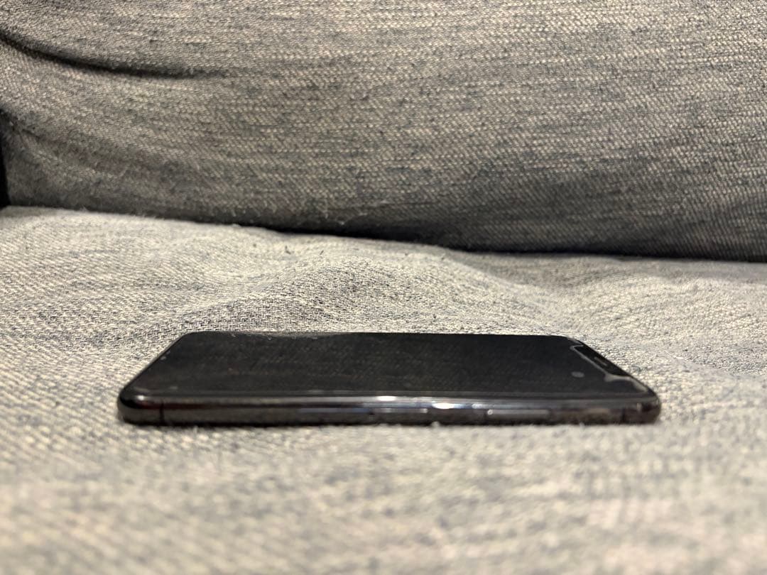 スマートフォン本体 Apple iPhone Xs 256GB