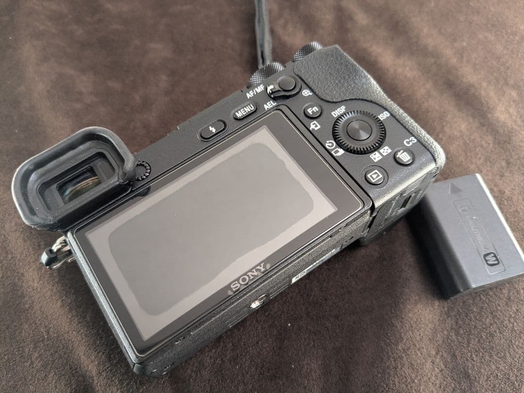 SONY α6500 本体　ショット数3800枚