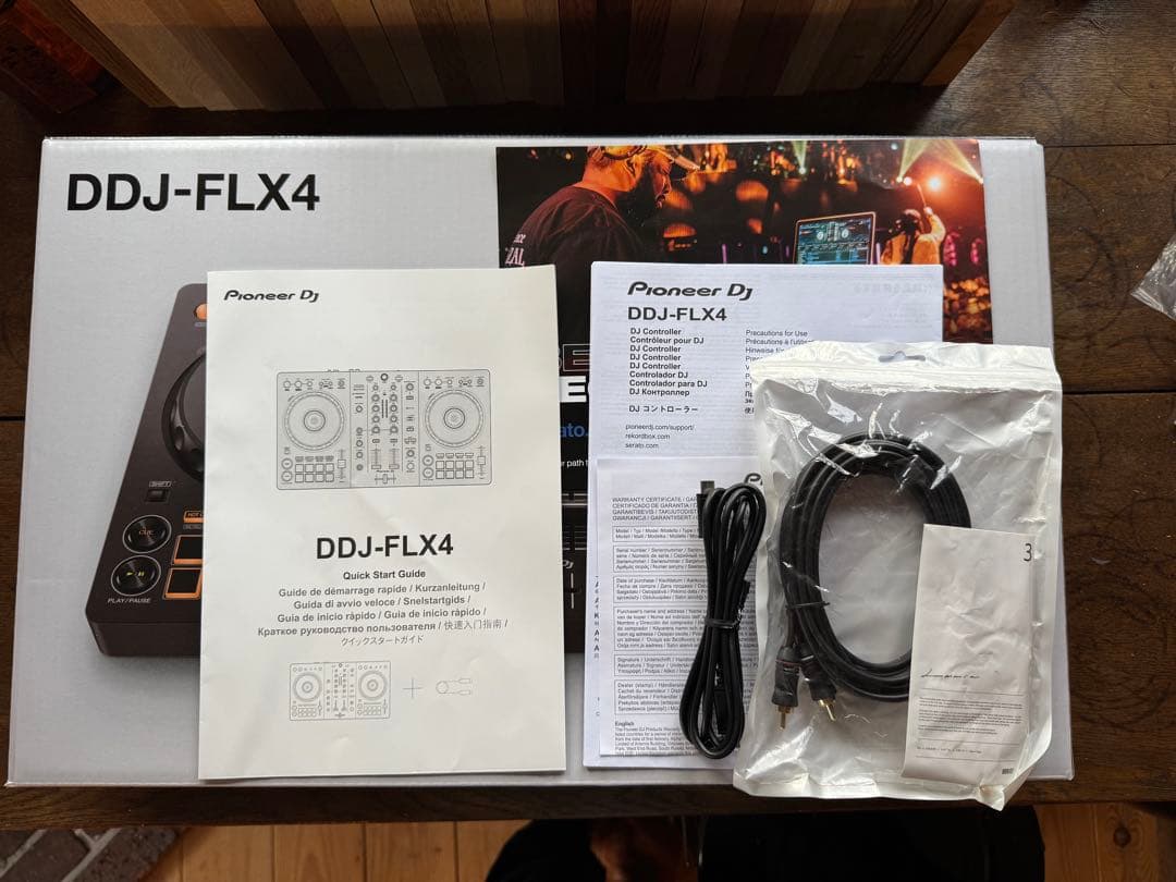 Pioneer dj ddj-FLX4ほぼ使用無し