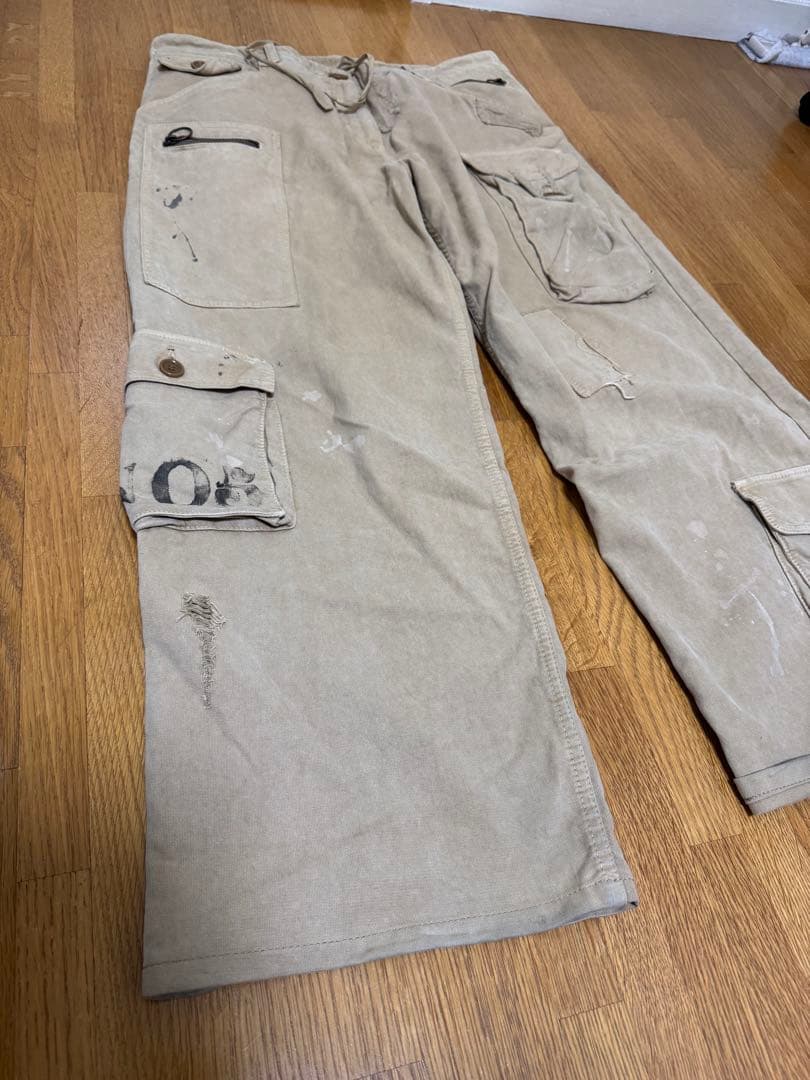 シェアースピリット ベージュ カーゴパンツ