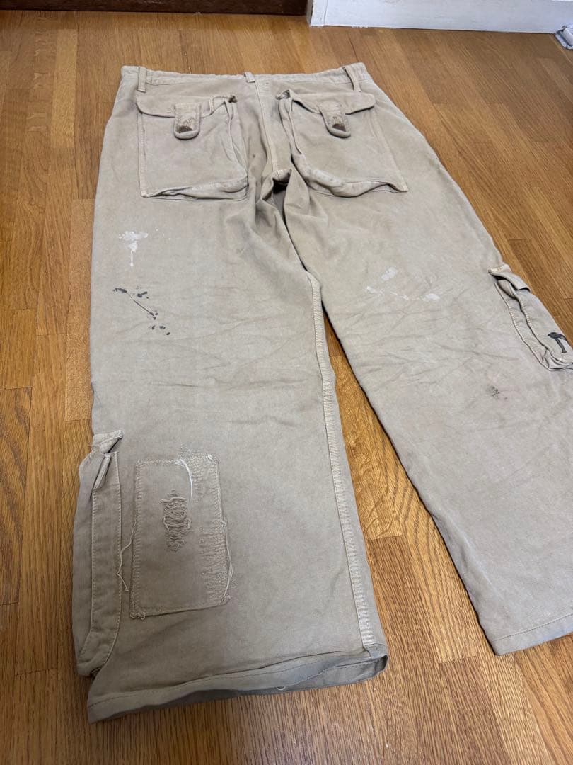 シェアースピリット ベージュ カーゴパンツ