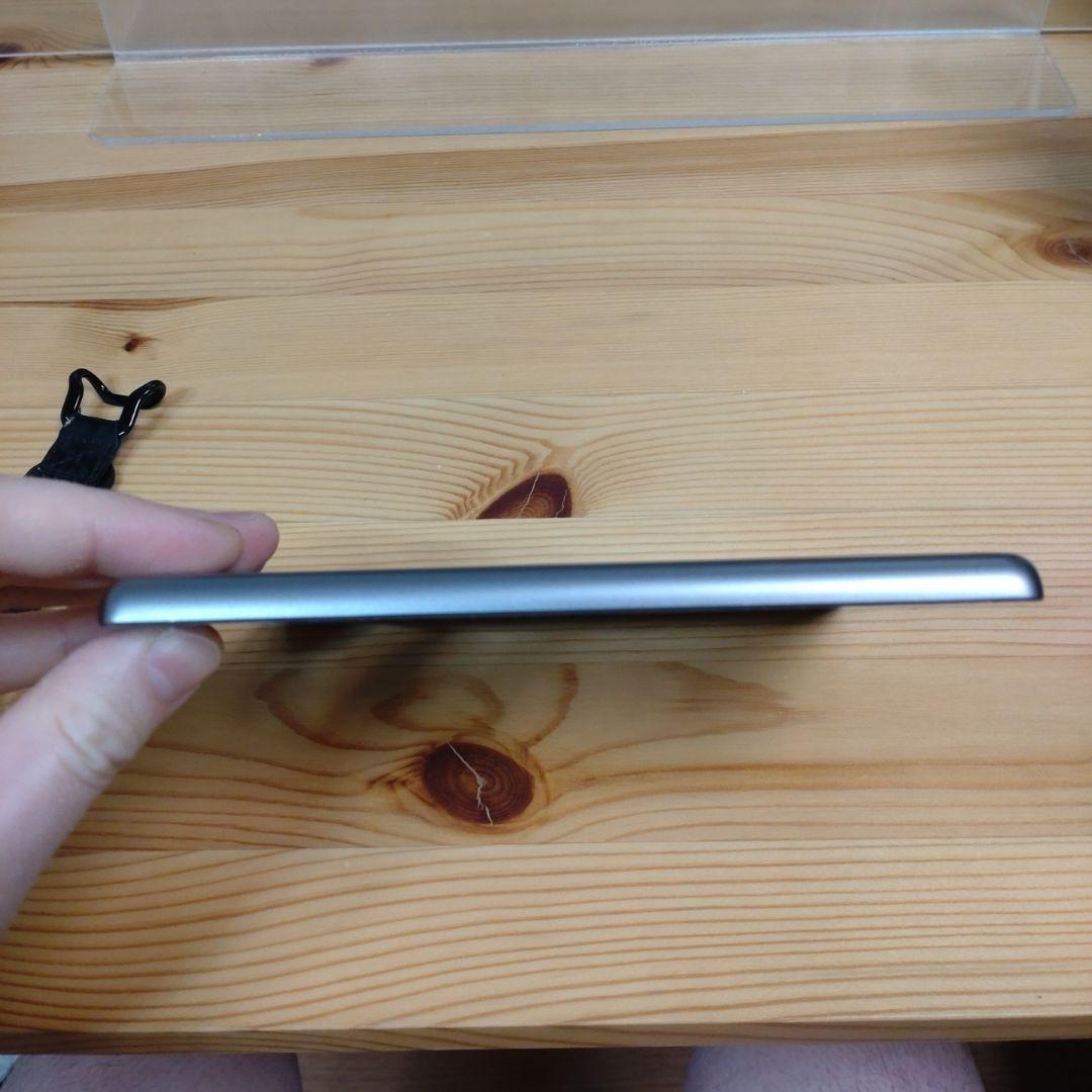 Kindle Oasis 色調調節ライト搭載 wifi 32GB 広告あり