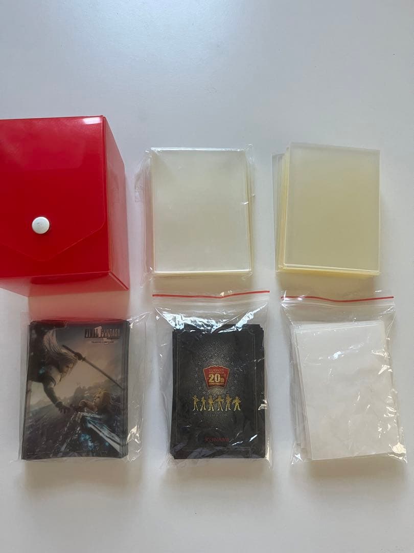 カードゲーム　カードプロテクター　カードスリーブ　クリア　ファイナルファンタジー