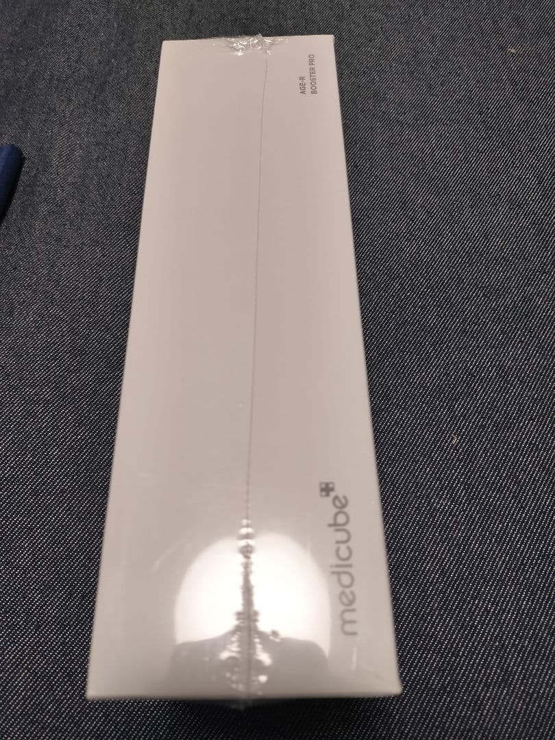 AGE-Rブースタープロ 美顔器 MEDICUBE