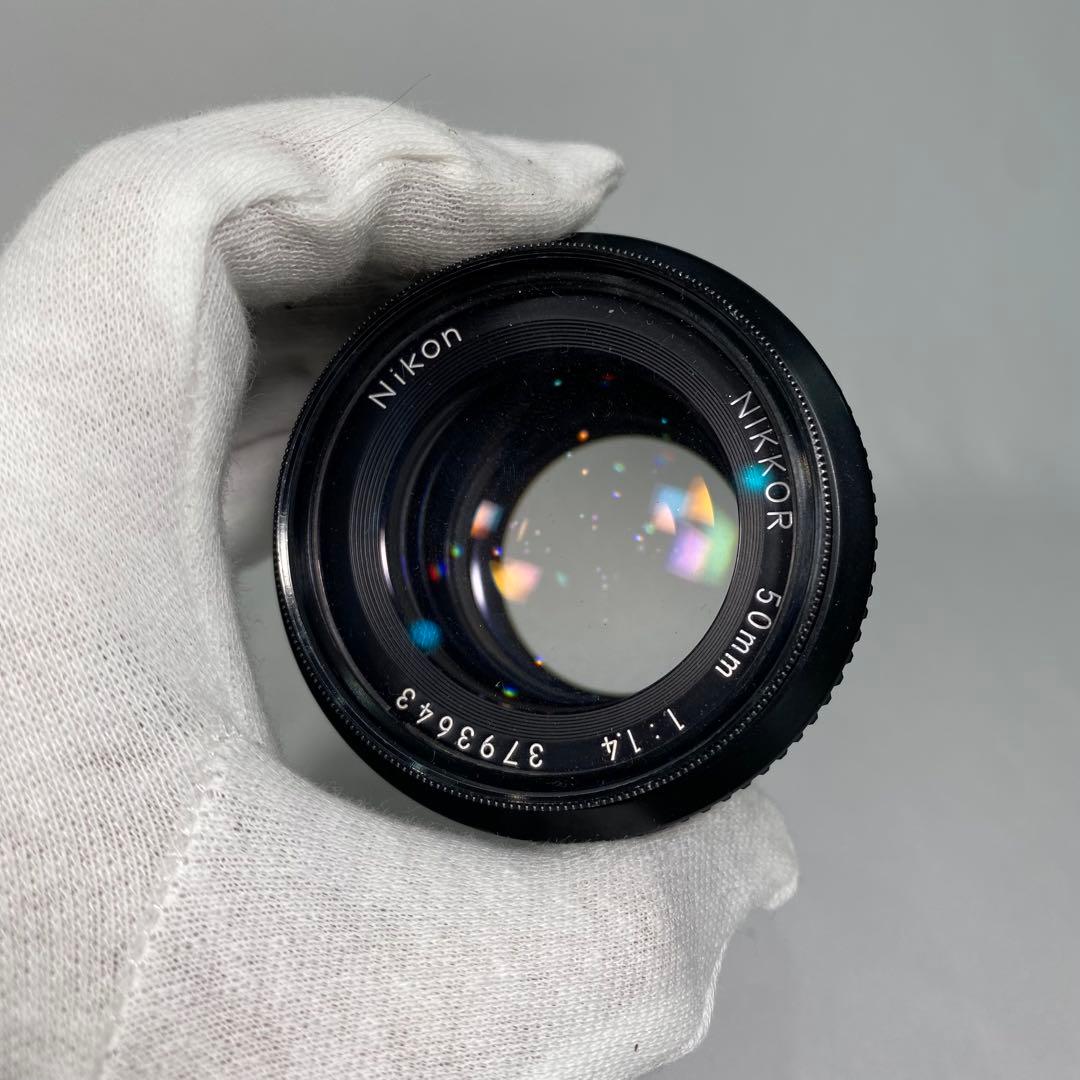 Nikon ニコン F2 NIKKOR 50mm 1.4 レンズ付き