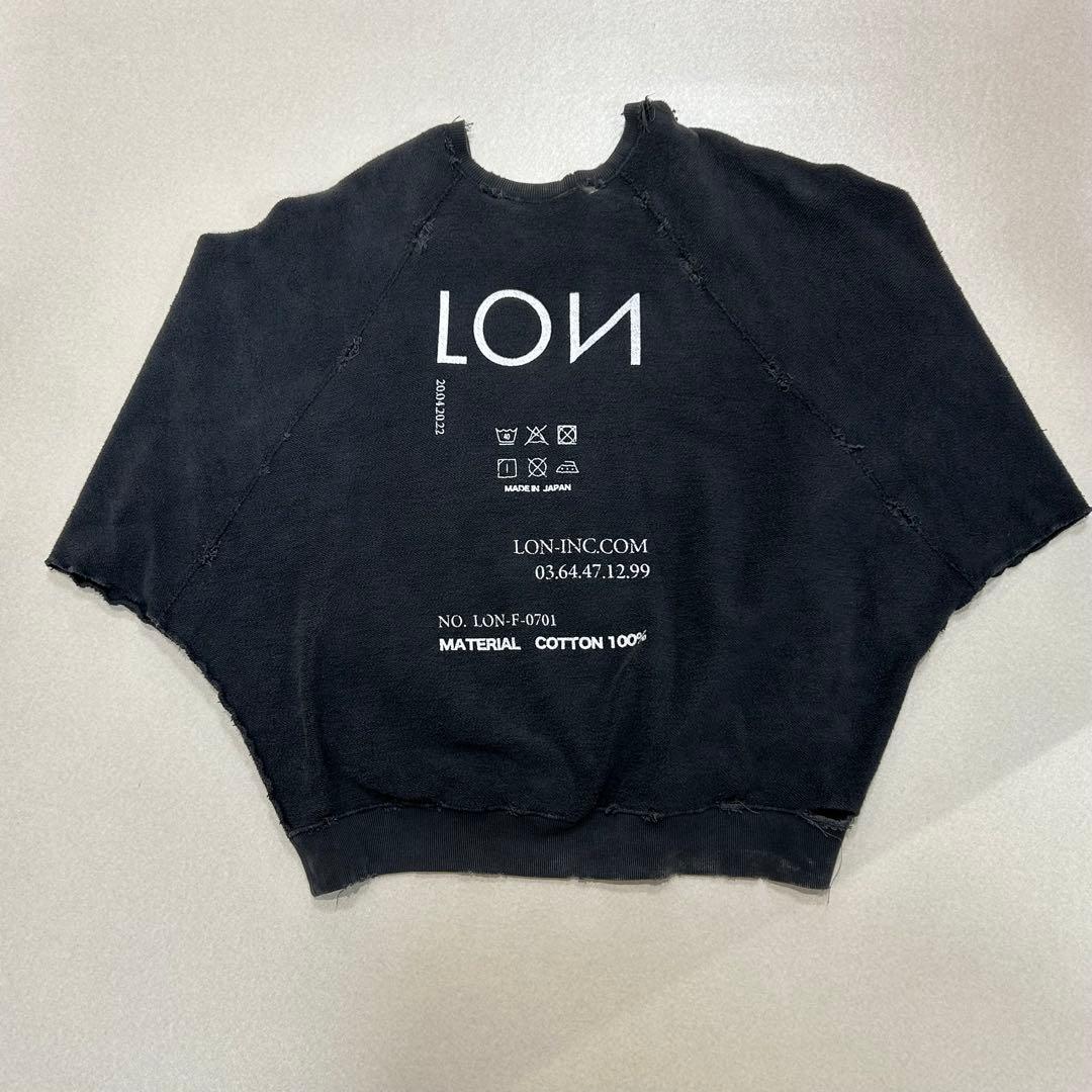 LON TWO SIDE SWEATSHIRT 梨花着用